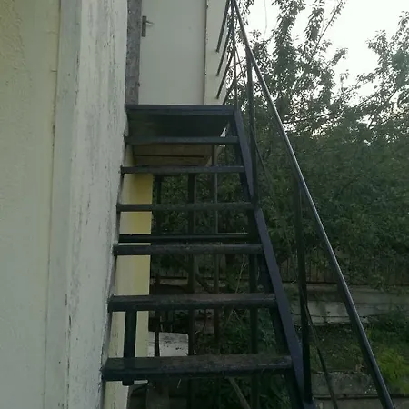 Вила Лилови *